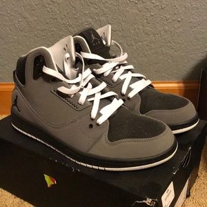 Jordan 1 Flight 2. Worn less than five times.